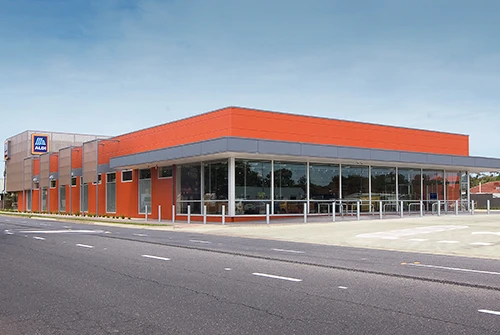 New ALDI store in Sailsbury opens its doors